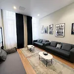 Urbanflat 91 - Beautiful Apartment In Le Marais